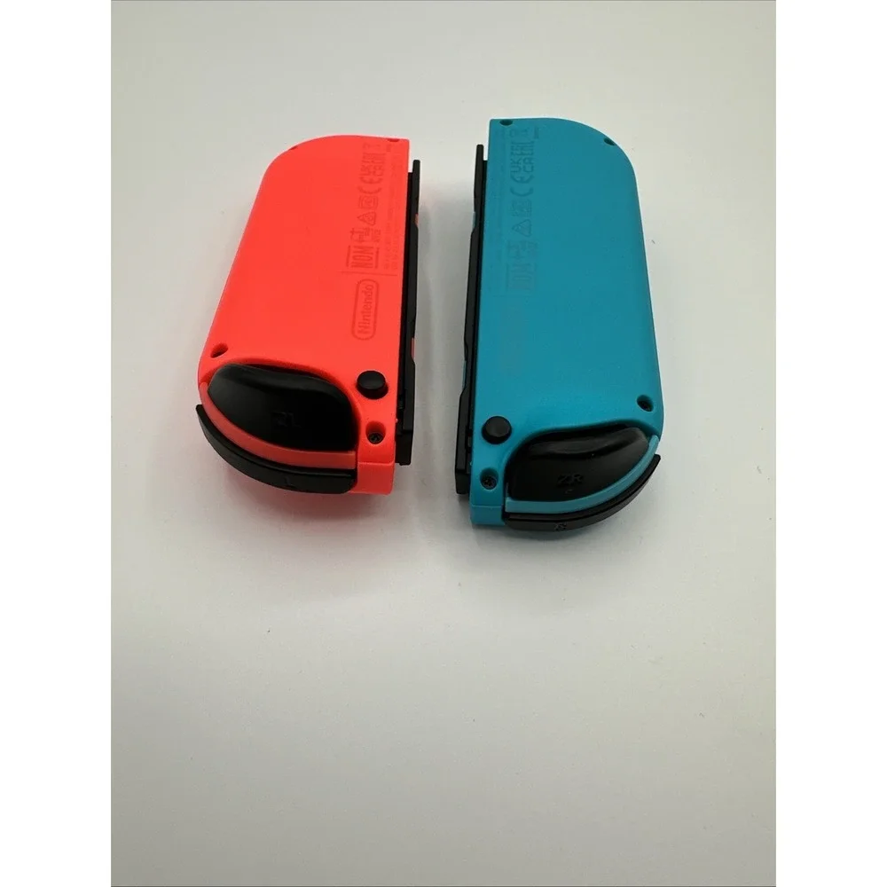 Nintendo Joy-Con (L/R) Contollers - Neon Red/Neon Blue (Open Box)